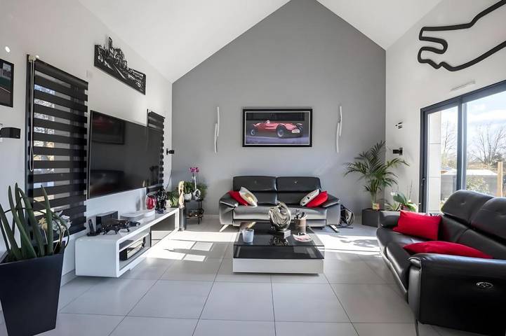 Location de vacances pour 10 personnes, avec jardin ainsi que piscine et terrasse à Saint-Saturnin - 4