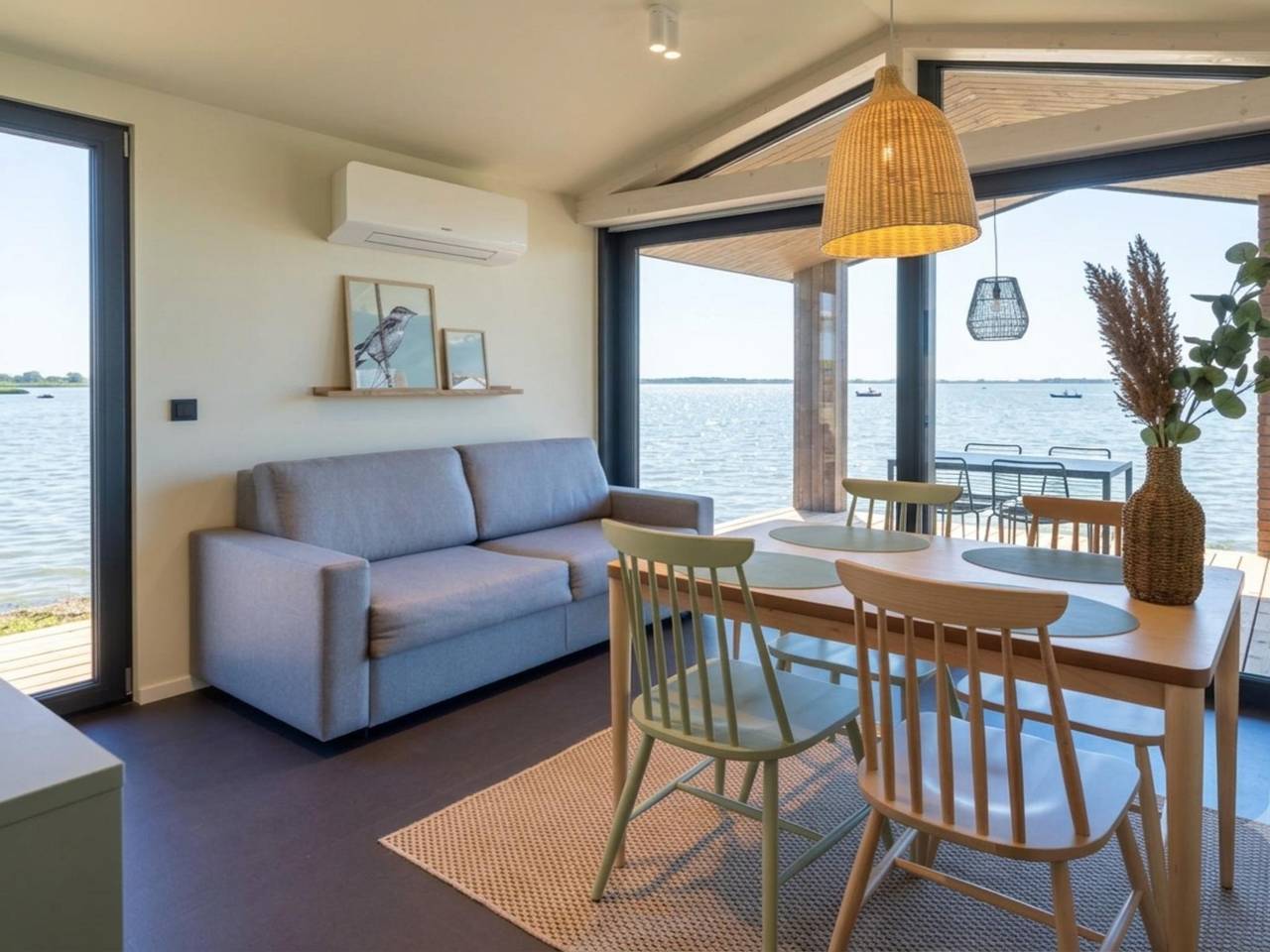 Ruim vakantiehuis in de natuur met meerzicht in Gemeinde Breitenbrunn am Neusiedler See, Leithaberg