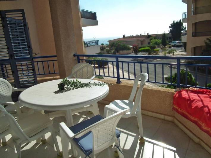 Ferienwohnung für 4 Personen, mit Ausblick und Balkon sowie Pool in Paphos