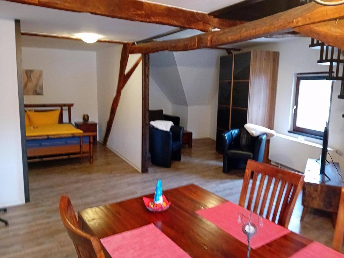 Moselblick Hotel Aroma Bikershouse in Burg Eltz, Burgen (Mosel)
