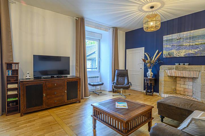 Ganze Wohnung, Ferienwohnung für 2 Personen mit Balkon in Auray, Côte des Mégalithes