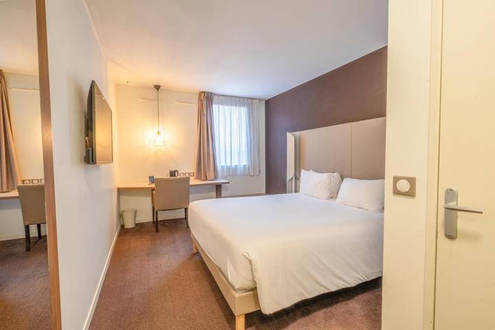 Hôtel pour 2 personnes, avec sauna et jardin dans Aéroport Paris-Charles de Gaulle - 2