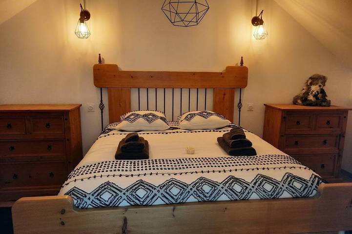 Location de vacances pour 10 personnes, avec jardin et piscine à Le Gast - 4