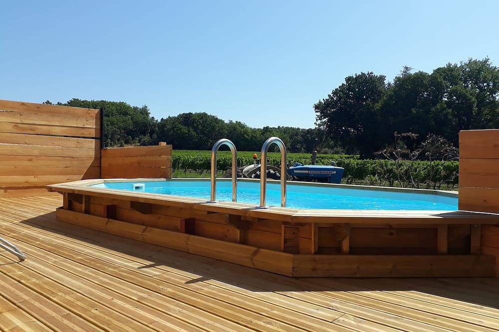 The Little House In the Vines with Pool in Chamaret, Nyons region