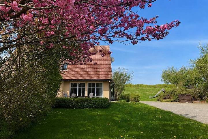 Bauernhof für 8 Personen, mit Garten und Balkon, mit Haustier