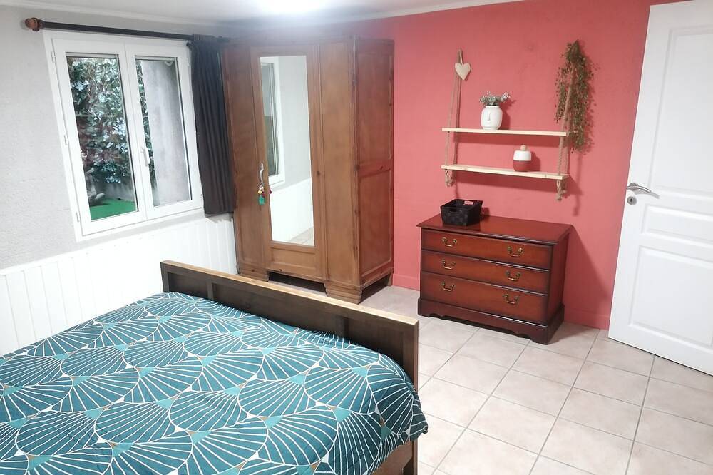 Gîte de 12 à 20 personnes avec piscine chauffée, en Aveyron 🌿 in La Fouillade, Aveyron