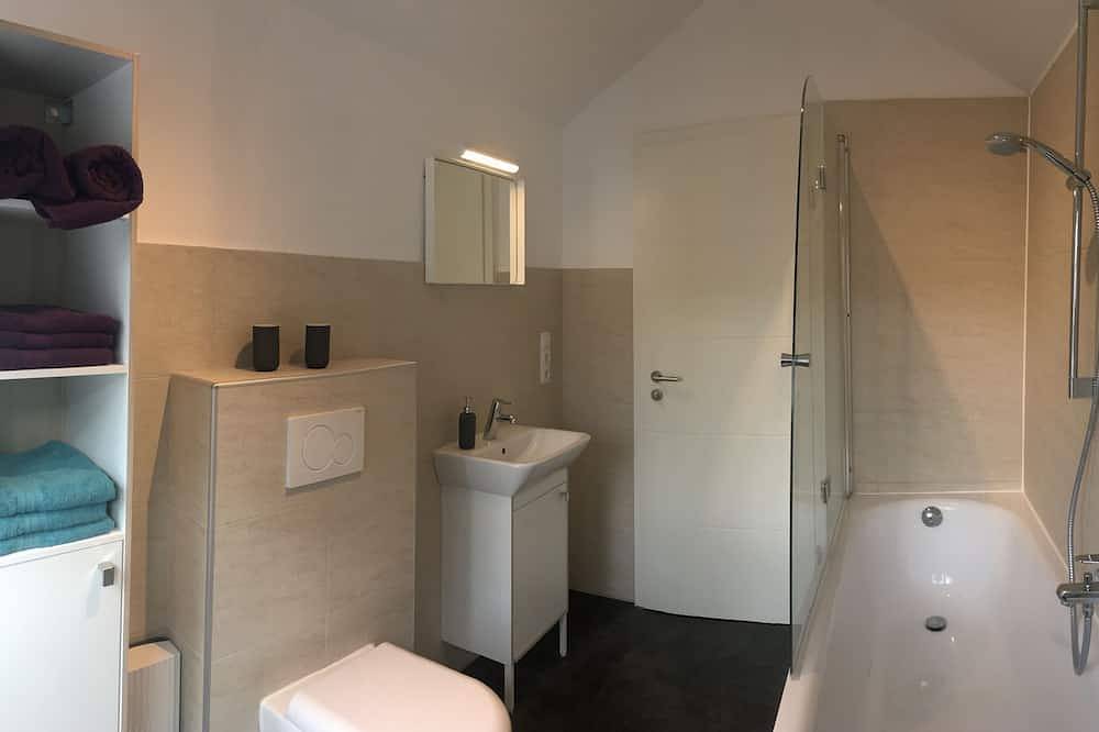 Ganze Wohnung, Über den Dächern Boppards - eigene Dachterrasse mit Ausblick in Boppard, Mittelrhein