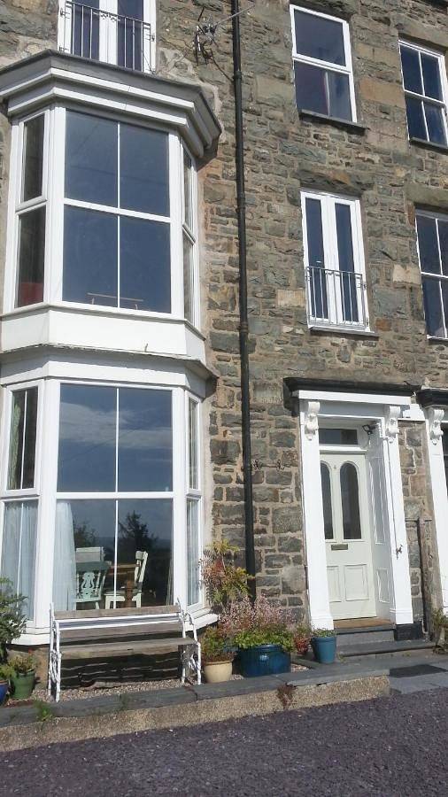 Entire apartment, Apartment Chic in Barmouth, Snowdonia