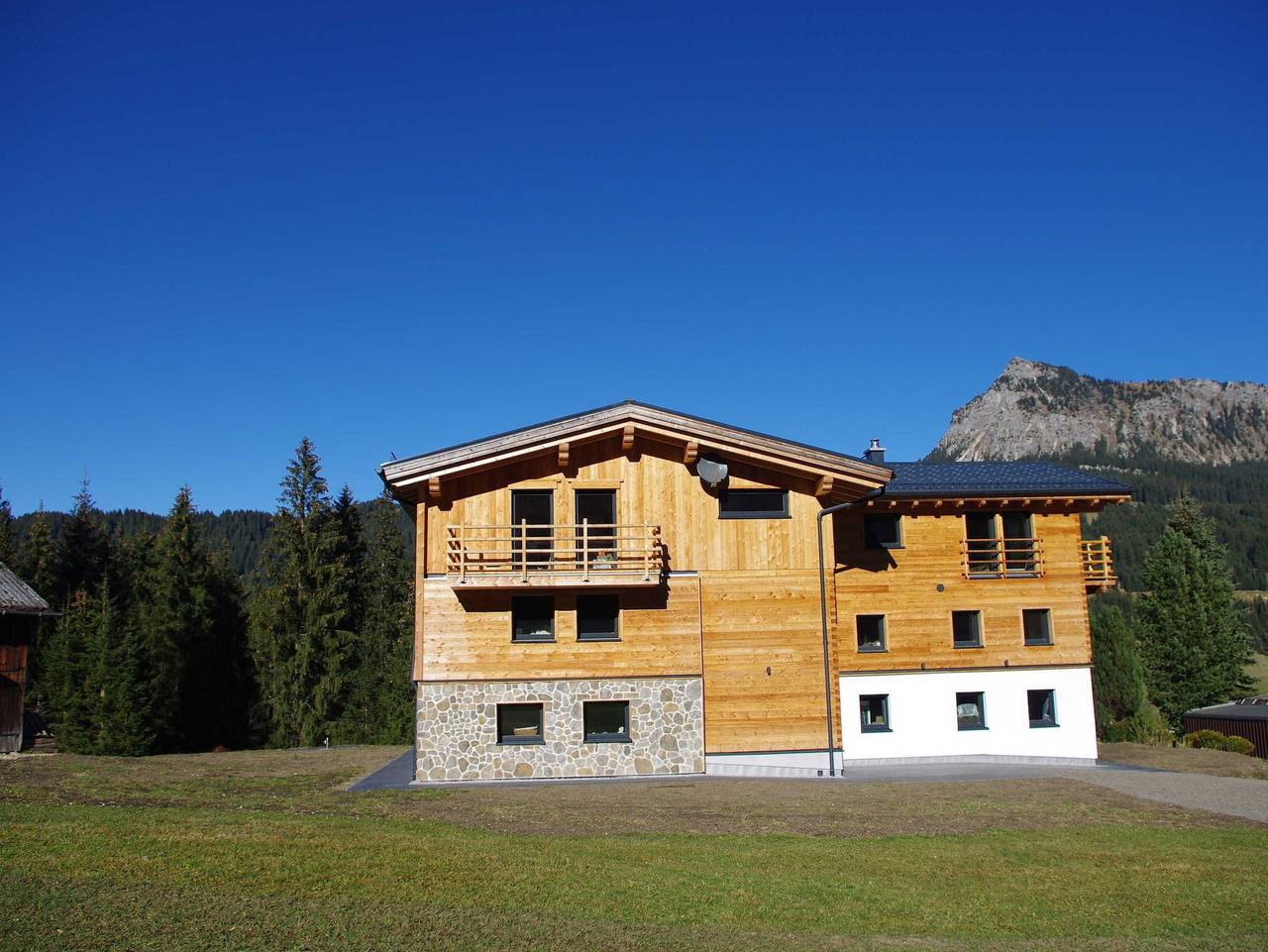 Ganze Ferienwohnung, Landhaus Wiesle - Ferienwohnung Grand Family in Tannheim (Tirol), Allgäuer Alpen (Österreich)
