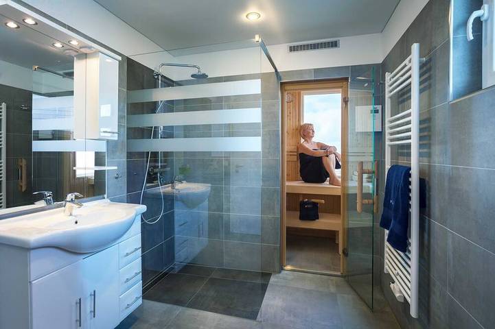 Hausboot für 4 Personen, mit Balkon und Sauna in Kröslin - 4