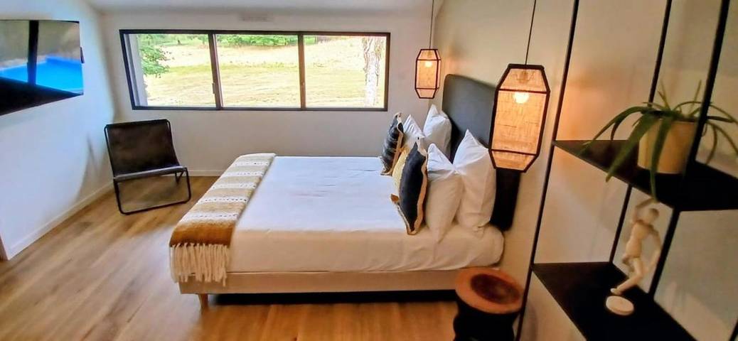 Gîte pour 2 personnes, avec vue ainsi que jardin et piscine à Treillières - 4