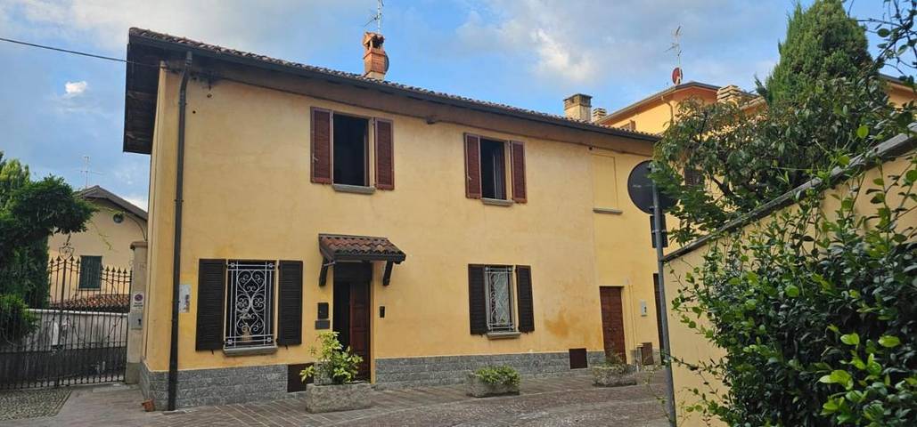 Casa vacanza per 6 persone, con giardino, con animali domestici in Vimercate
