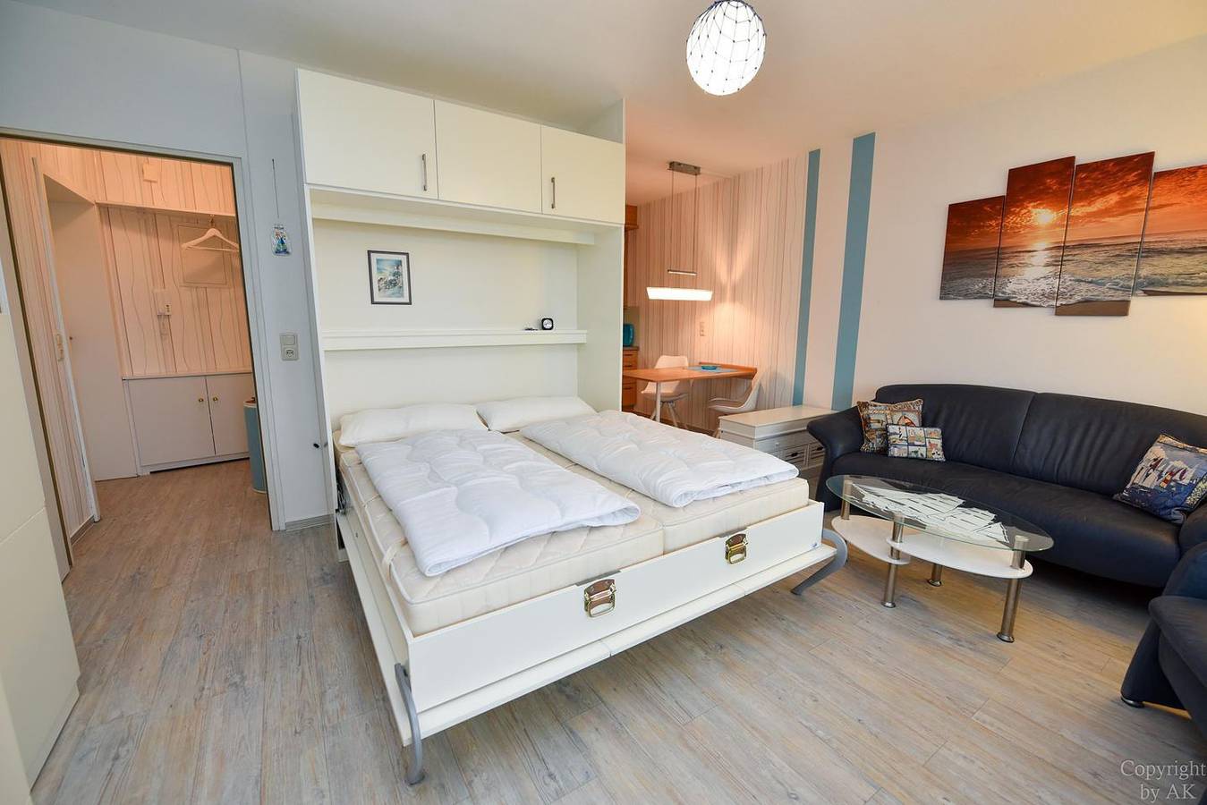 Komfortable Ferienwohnung mit Balkon und Pool direkt am Strand in Cuxhaven Döse, foto 6