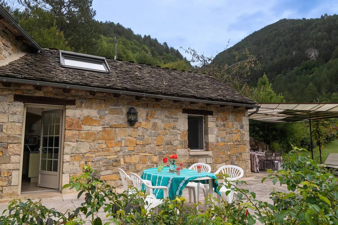 Gîte de France 4 personnes in Quézac, Parc national des Cévennes