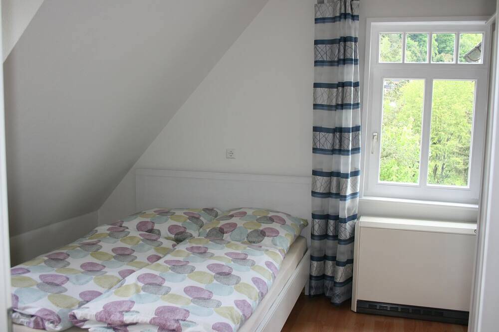 Ganze Wohnung, Gästehaus Villa Lina in Bad Herrenalb, Nordschwarzwald