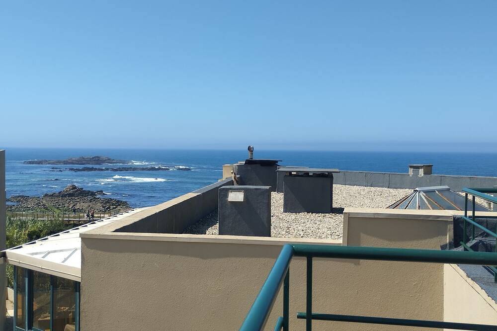 Ganze Wohnung, Atlantic Doors-See View, Terrace & Garage in Mindelo, Porto Distrikt