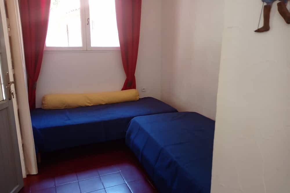 Villa de prestige au cœur d’un domaine privé\npiscine privée & sérénité absolue in Le Muy, Draguignan Region