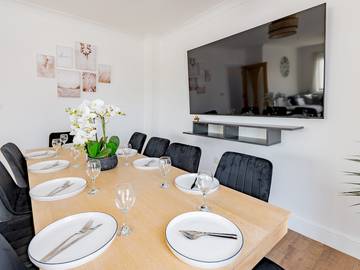 Glamping for 14 People in Essex, East of England, Photo 4