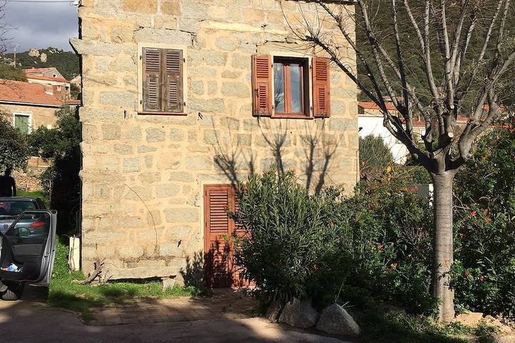 Location de vacances pour 5 personnes à Monacia-d'Aullène
