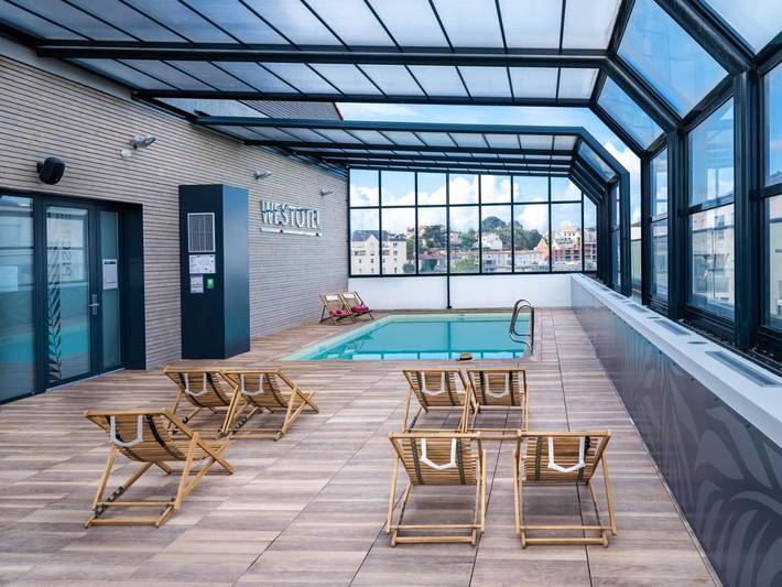 Hôtel pour 2 personnes, avec piscine ainsi que terrasse et sauna dans Casino de Pornic