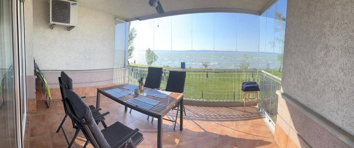 Ferienwohnung für 5 Personen, mit Garten und Seeblick sowie Ausblick in Siofok - 4