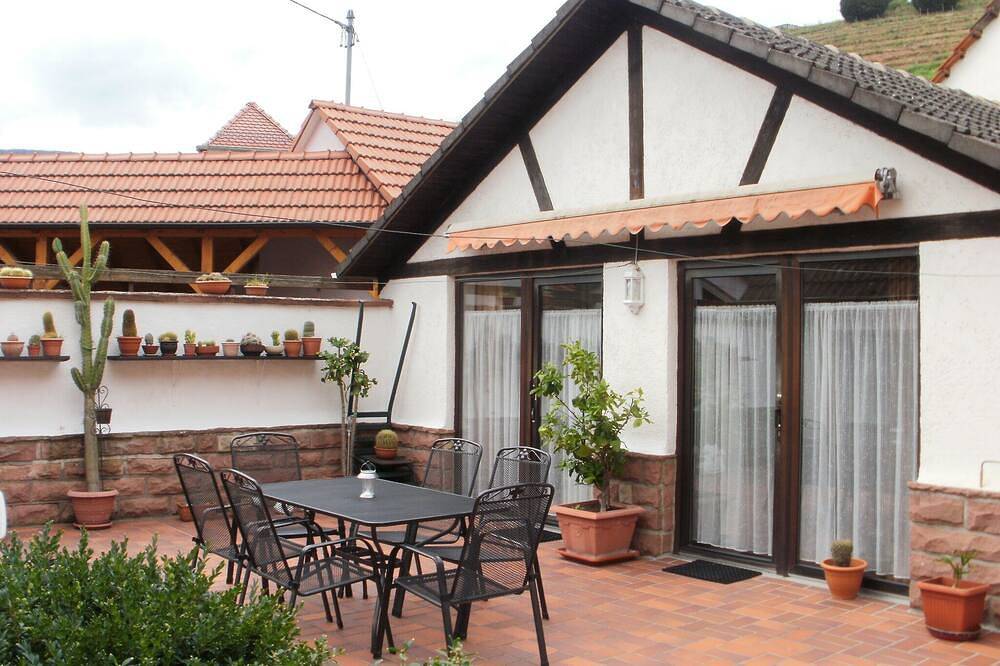 Ganze Wohnung, 1 bedroom apartment in st. martin in Sankt Martin, Südliche Weinstraße