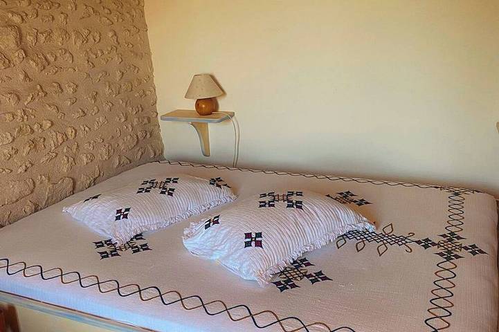 Location de vacances pour 12 personnes, animaux acceptés à Grézac - 2