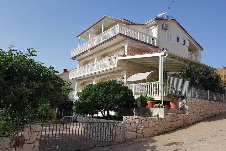 Ferienwohnung für 5 Personen, mit Balkon und Garten, mit Haustier - 1