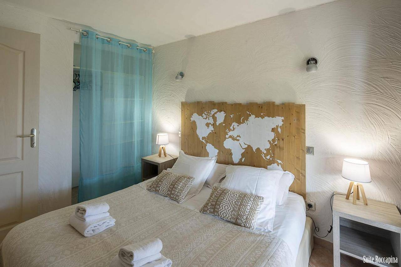 Two-Bedroom Apartment with Terrace in Porticcio, Grosseto-Prugna