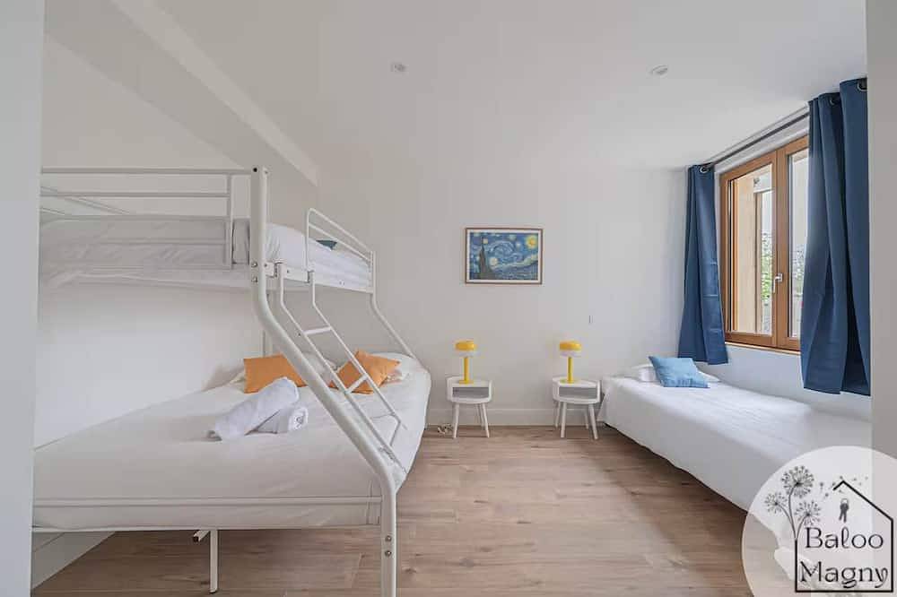 Entire apartment, Un Rêve Bleu d'Aladin - Stopover at Disneyland Paris in Magny-le-Hongre, Seine-et-Marne