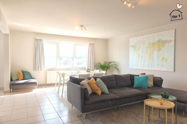 Gîte pour 10 personnes, avec balcon à Maasmechelen