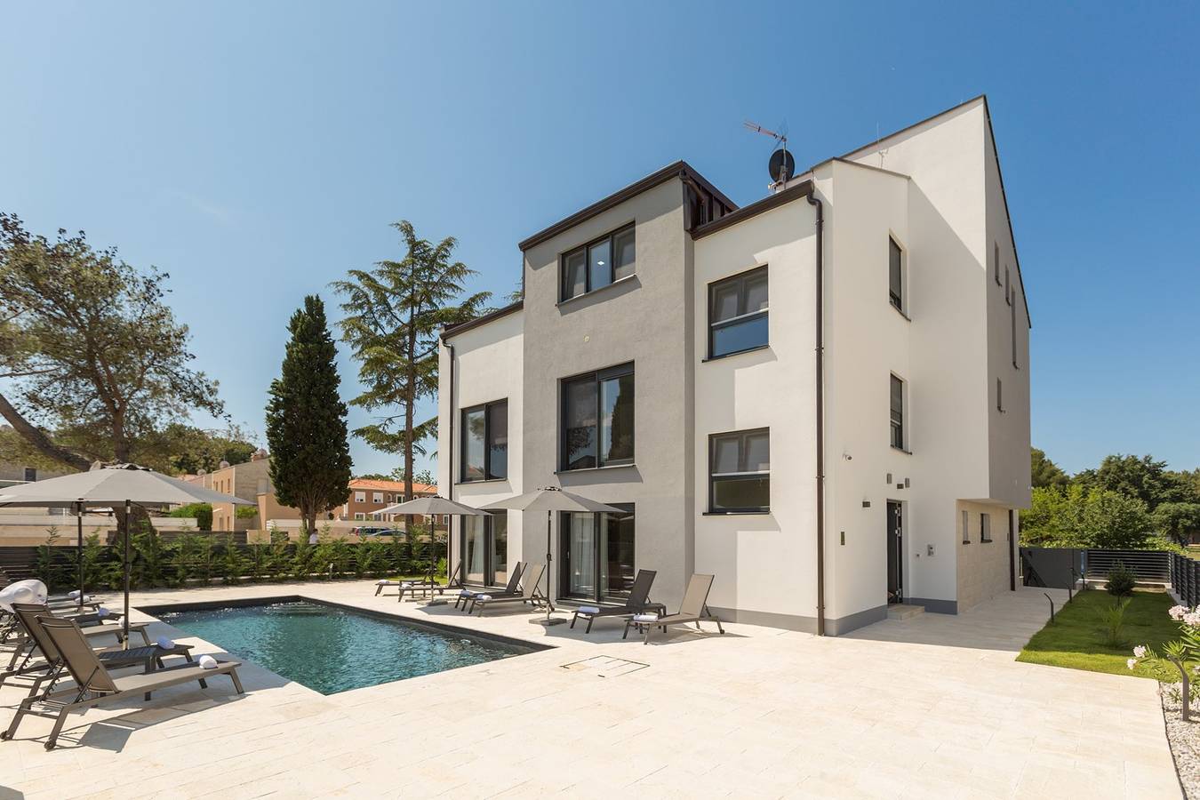 Ganze Wohnung, Luxus Villa Matic mit Pool in Funtana am Meer in Funtana, Vrsar-Funtana