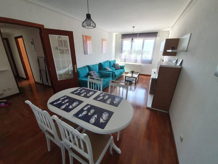 Gîte pour 4 personnes, avec jardin ainsi que vue et piscine à Haro - 2