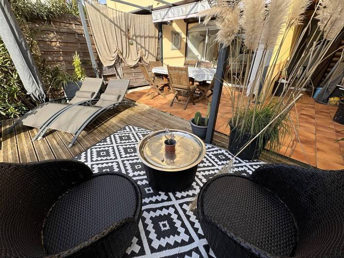 Gîte pour 6 personnes, avec jardin et piscine à La Croix-Valmer