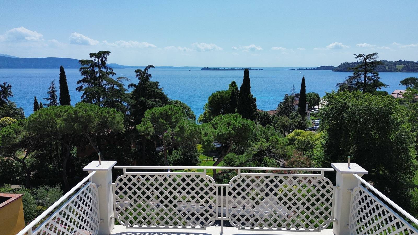 Villa Diamante Top Luxury in Salò, Gardasee-Berge