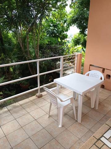 Cottage pour 2 personnes, avec jardin et vue à Baillif