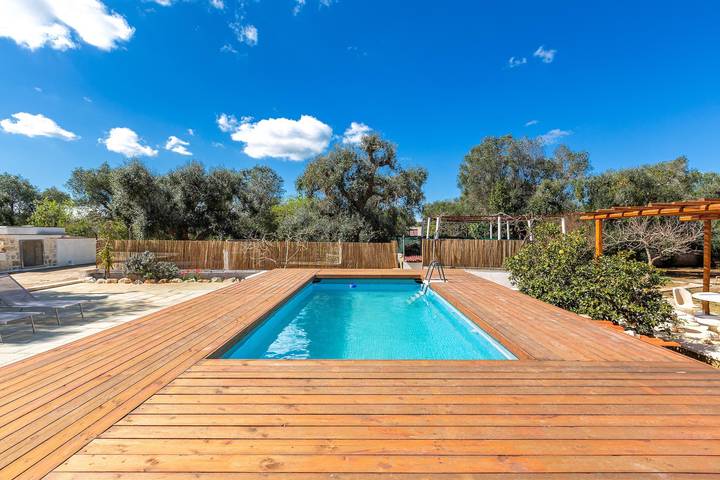 Location de vacances pour 8 personnes, avec piscine à Carovigno - 2