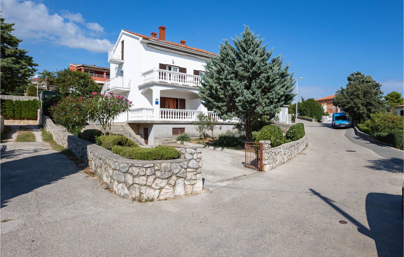 Apartamento vacacional entero, Apartamento de vacaciones para 3 personas con terraza in Krk Ciudad, Krk (isla)