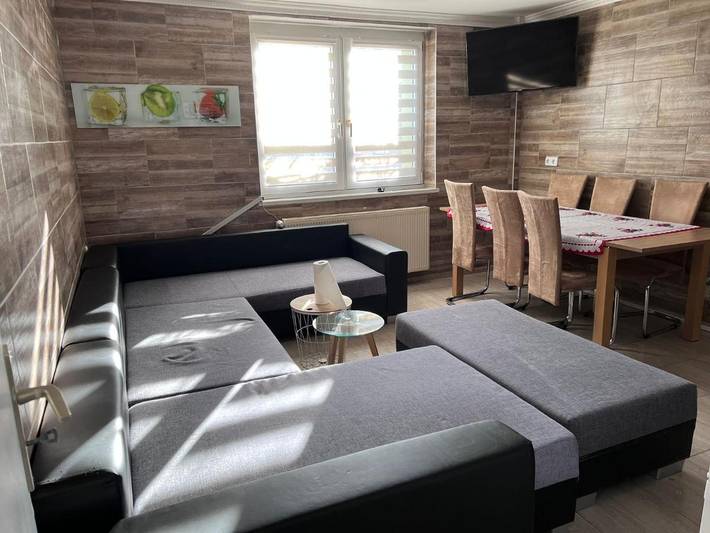 Ferienwohnung für 8 Personen, mit Garten und Ausblick sowie Terrasse in Hohe Börde