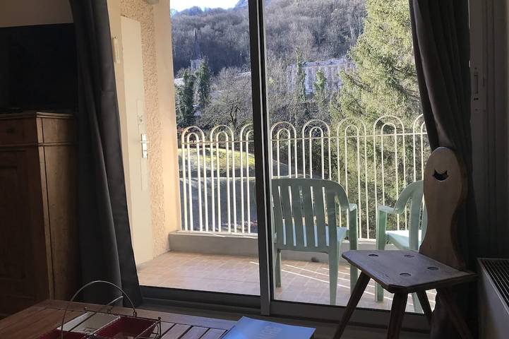 Ganze Wohnung, Rental Apartment 2 bedrooms, free wifi in Luz Saint Sauveur in Luz-Saint-Sauveur, Nationalpark Pyrenäen