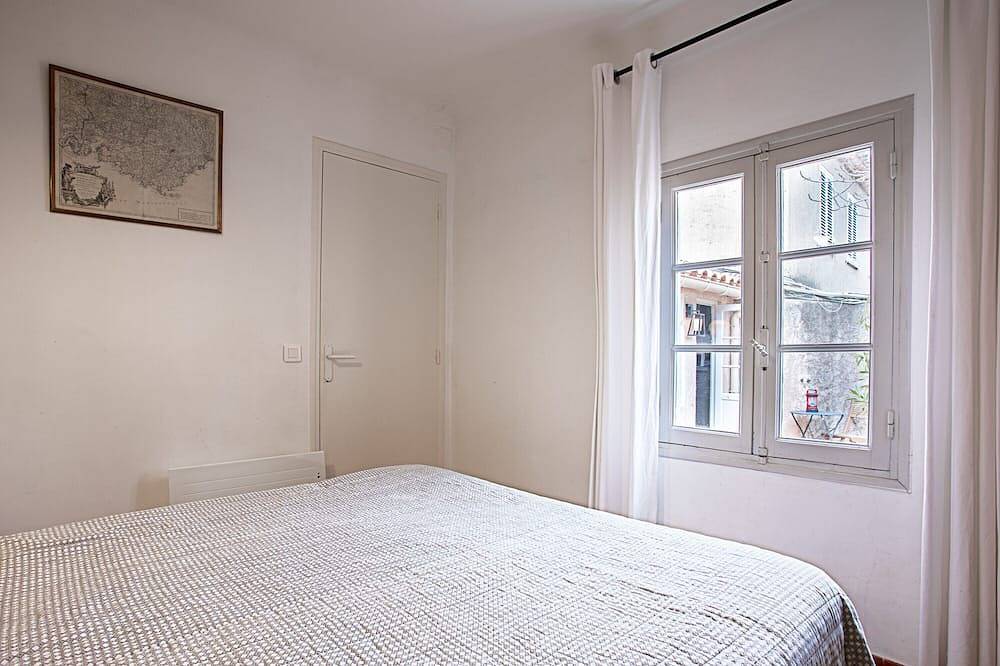 Ferienhaus 'La Maison et Son Jardin Clos' mit privater Terrasse und Wlan in Hyeres, Porquerolles