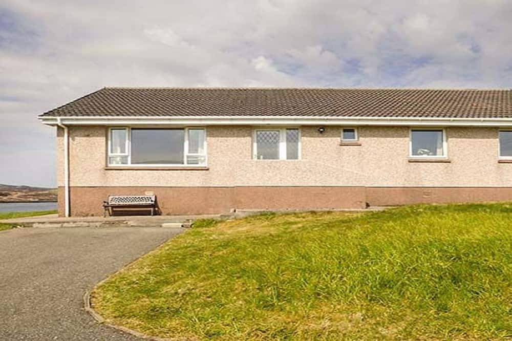 Idyllisch gelegener Bungalow, schöne Aussicht 20 ml von der Stornoway Isle of Lewis in Lewis and Harris, Äußere Hebriden