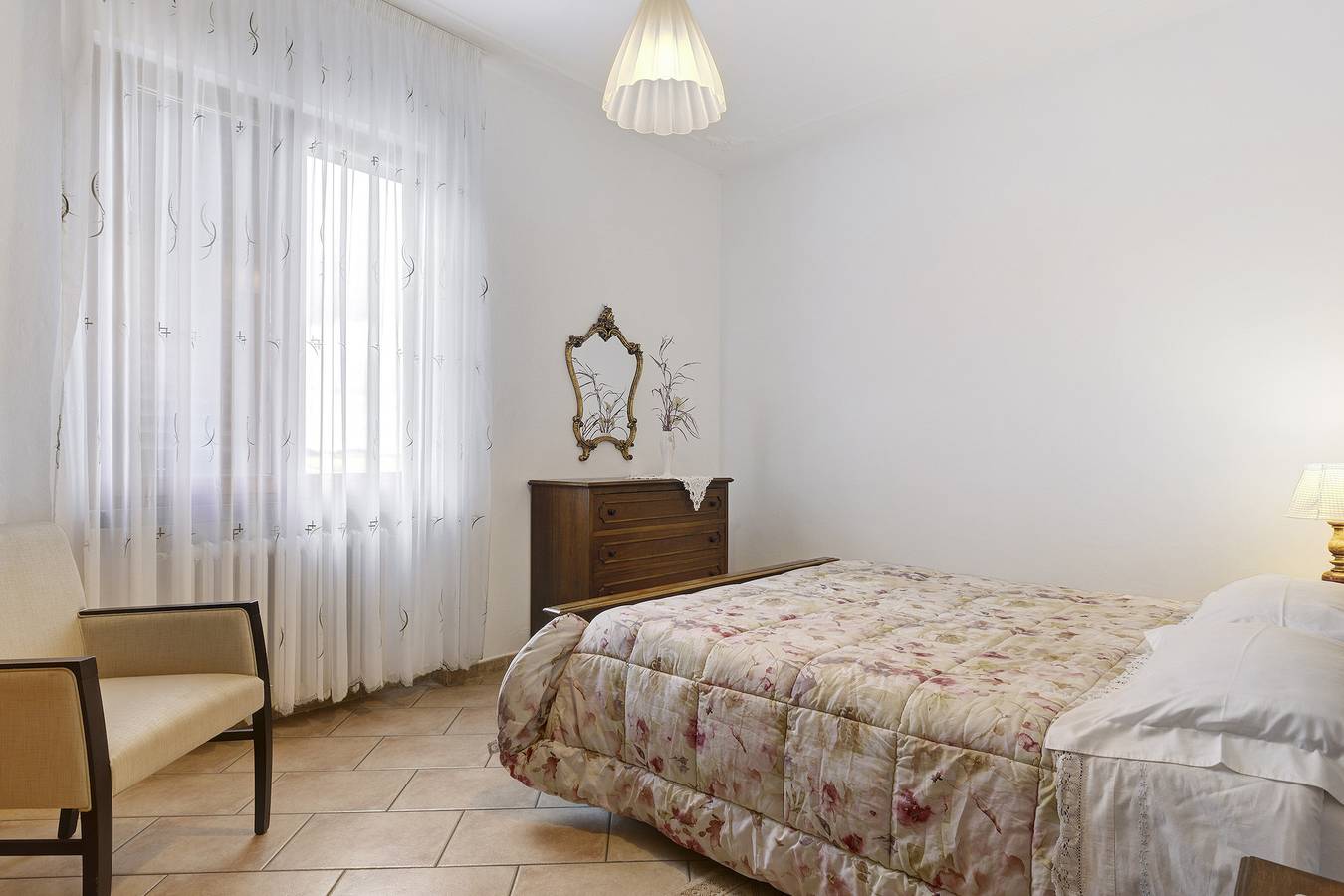 Ganze Wohnung, Ferienwohnung 'Un Oasi Di Tranquillità' mit Bergblick, privatem Garten und Wi-Fi in Tavarnelle Val di Pesa, Barberino Tavarnelle