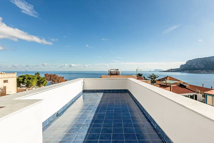 Ferienwohnung für 3 Personen, mit Balkon/Terrasse in Mondello