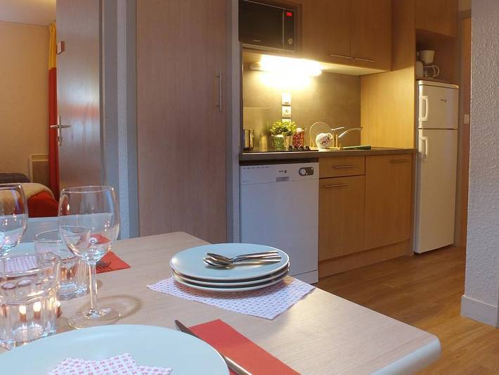 Camping pour 4 personnes, avec bassin pour enfant et sauna en Haute-Savoie - 3