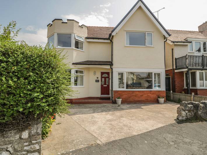 Cottage for 6 people in Rhos on Sea