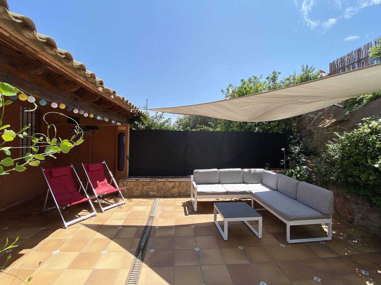 Alquiler de casa adosada con vistas al mar y piscina comunitaria en Begur, Sa Tuna in Cala des Falcó (Begur), Begur