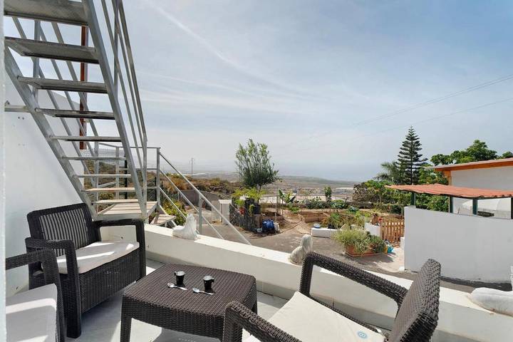 Gîte pour 2 personnes, avec jardin et vue dans Los Menores - 3