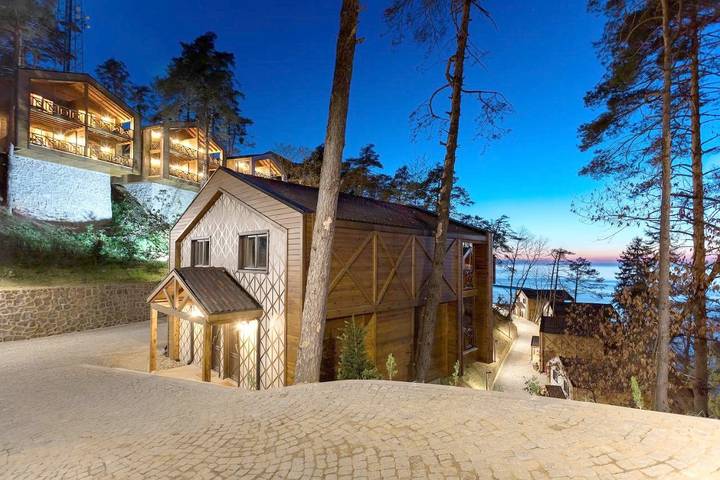 Hôtel pour 3 personnes, avec sauna ainsi que jardin et vue
