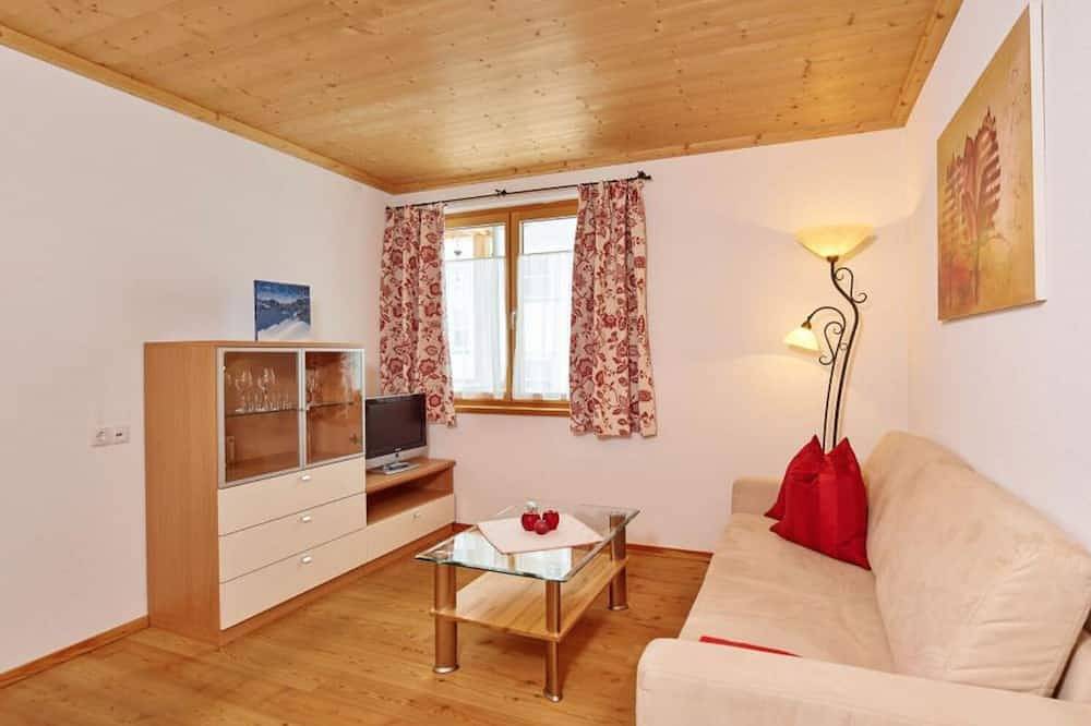 Geheel appartement, Apartment Kriegerhorn directly in Lech on the ski slope in Lech, Arlbergpas